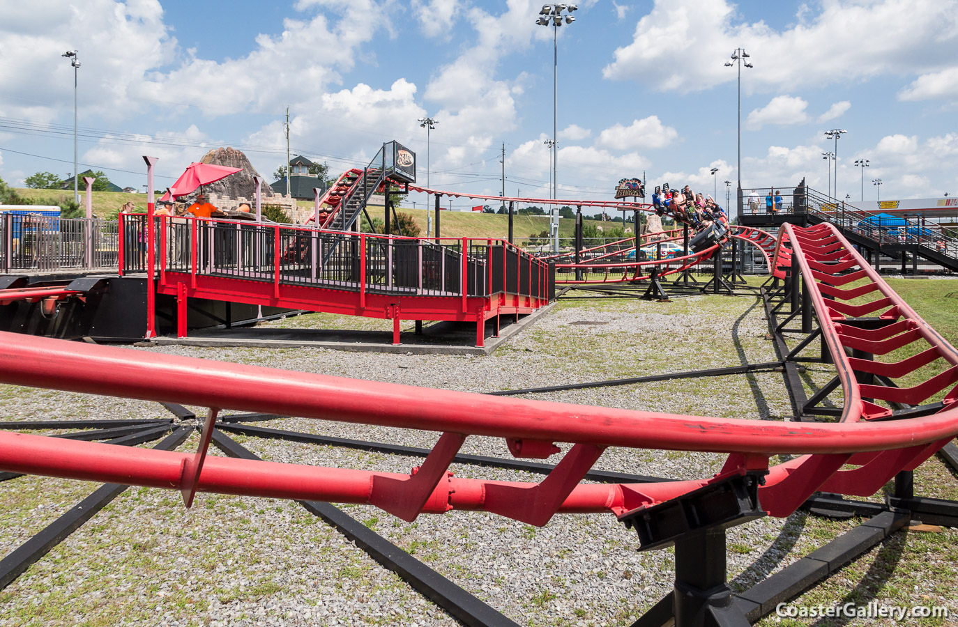 Zierer Force One - Speedway Coaster junior roller coaster