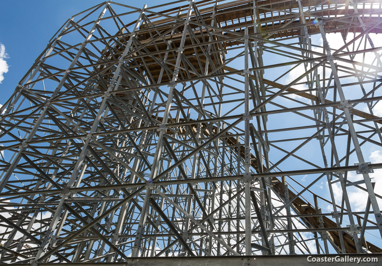 Switchback's lift hill