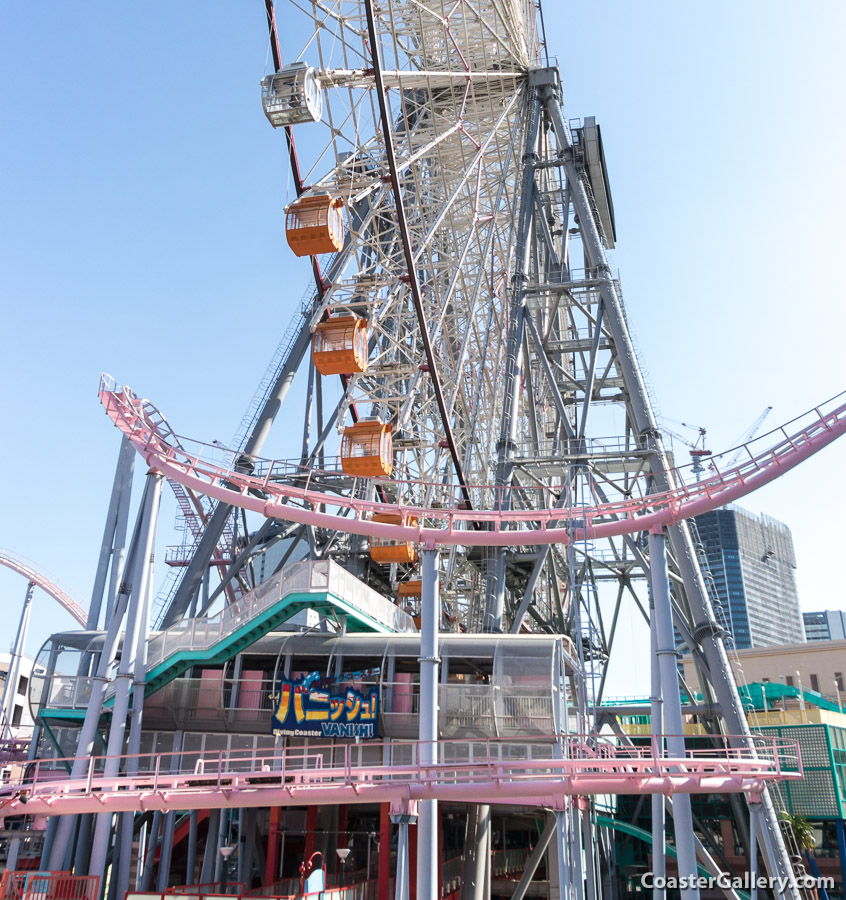 Diving Coaster Vanish! at Yokohama Cosmoworld in Japan