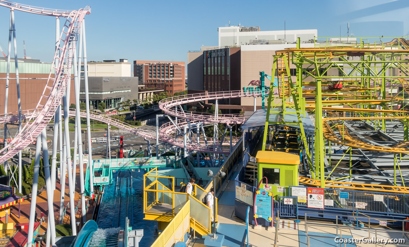 Diving Coaster Vanish! at Yokohama Cosmoworld in Japan