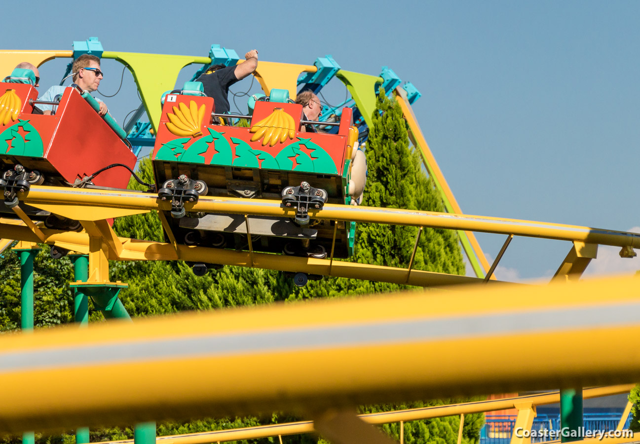 Family Banana Coaster at Yokohama Cosmoworld in Japan