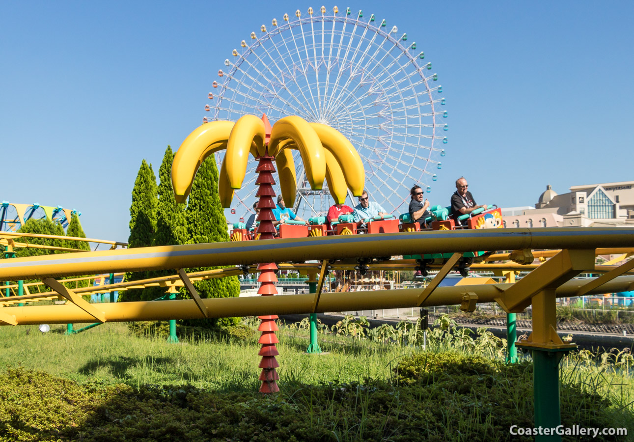 Family Banana Coaster at Yokohama Cosmoworld in Japan