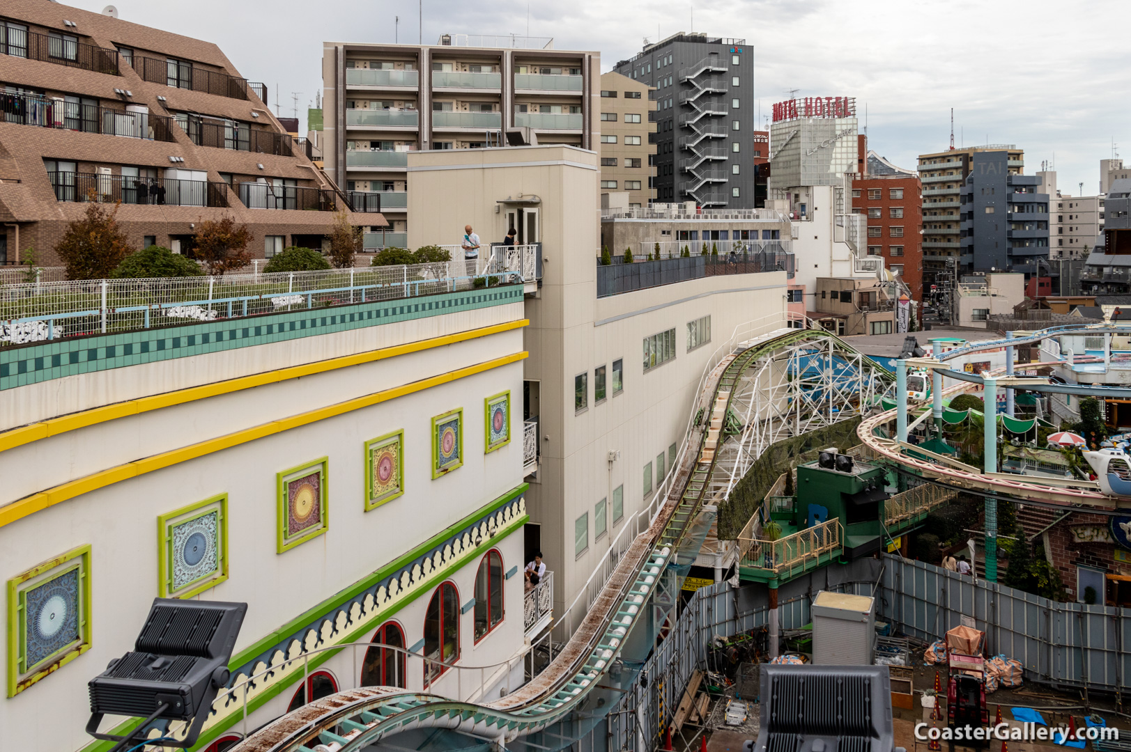 Japan amusement park - Hanayashiki