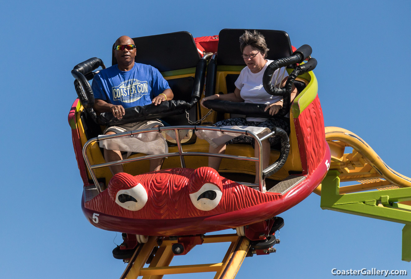 Spinning Coaster at Yokohama Cosmoworld in Japan