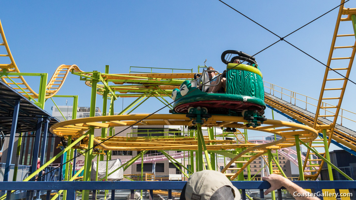 Spinning Coaster at Yokohama Cosmoworld in Japan